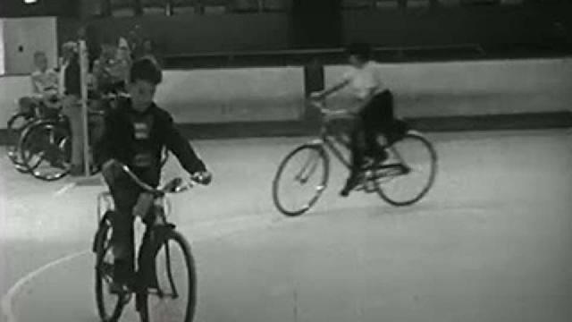 Examen de conduite en vélo en 1957